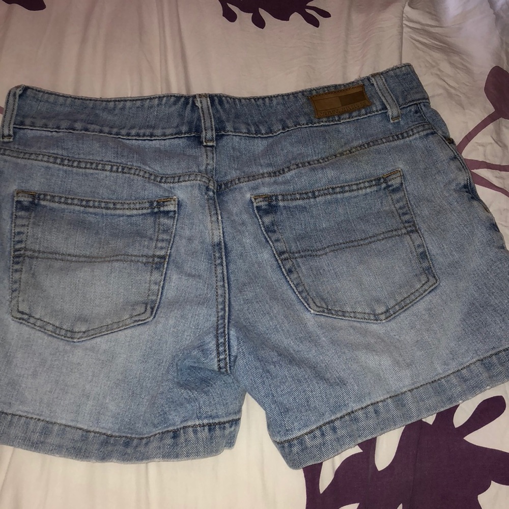 Tommy Hilfiger Shorts - Picture 4 of 5